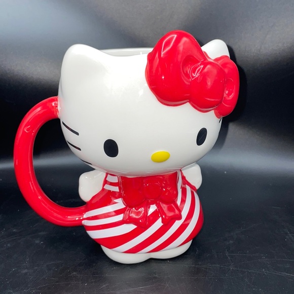 Hello kitty peppermint dress mug - Picture 1 of 5